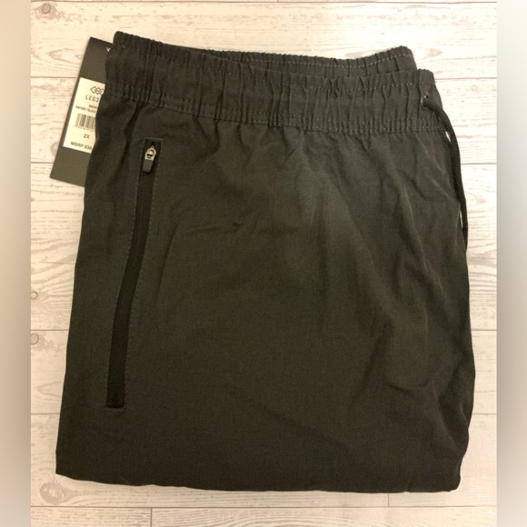 Mens Casual Black Jogger Pants with Zipper Pockets - Picture 2 of 9